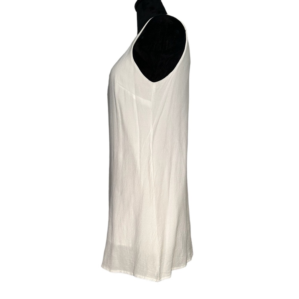 Lulus white dress 👗